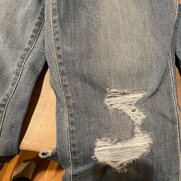 Universal Thread jeans - Picture 4 of 5